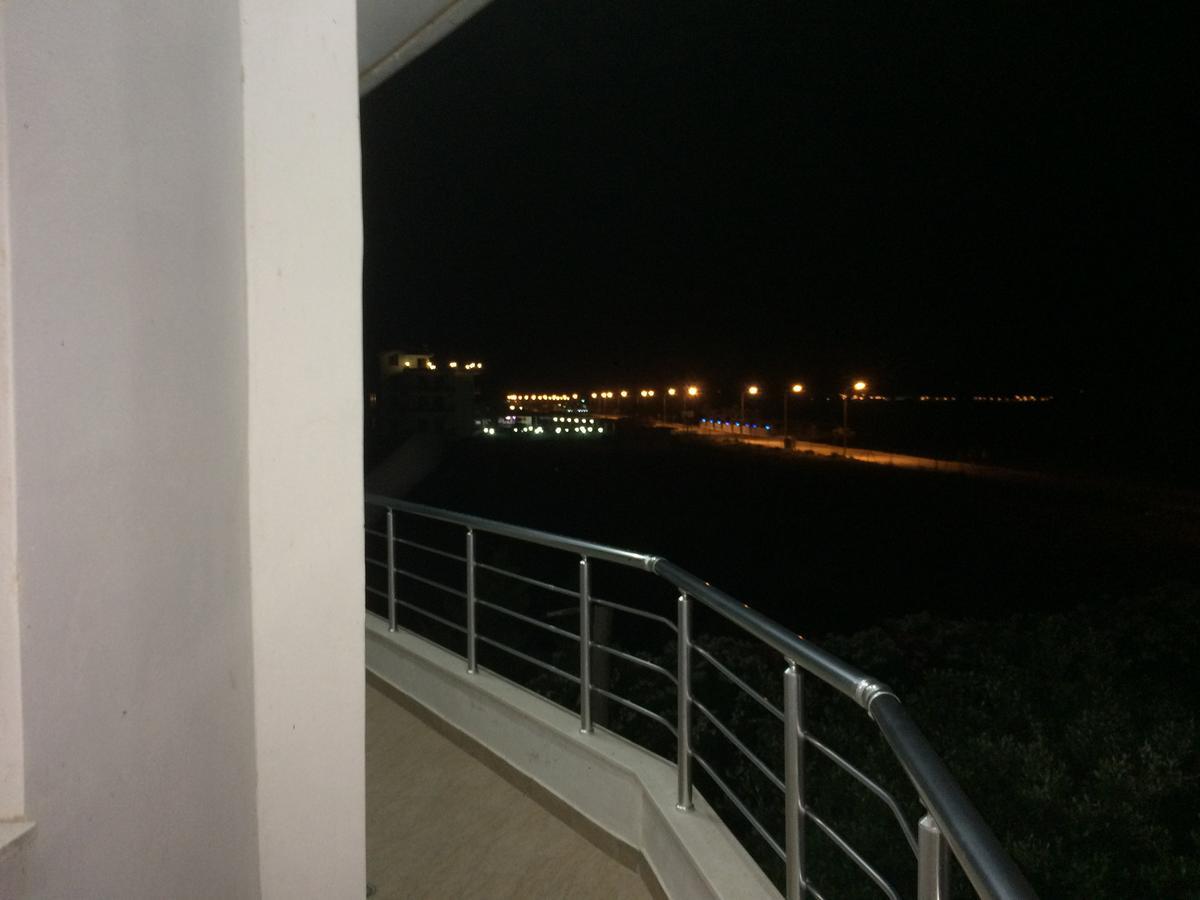 Kompleksi Turistik Edir Bashkia e Orikumit Exteriör bild