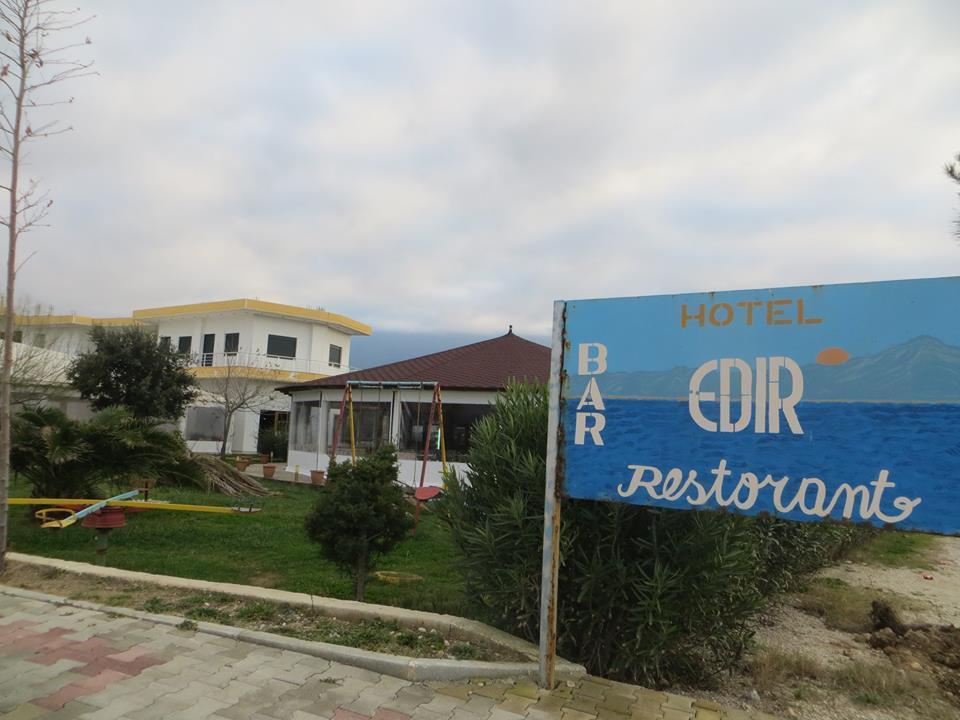 Kompleksi Turistik Edir Bashkia e Orikumit Exteriör bild
