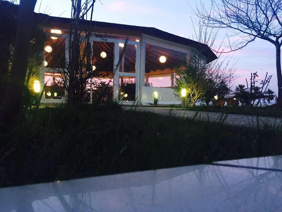 Kompleksi Turistik Edir Bashkia e Orikumit Exteriör bild