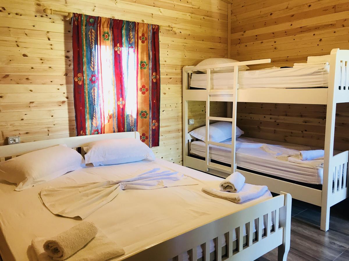 Kompleksi Turistik Edir Bashkia e Orikumit Exteriör bild